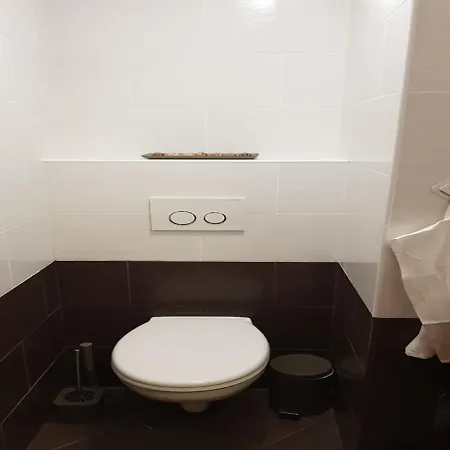 Ezustpart Apartman Apartament